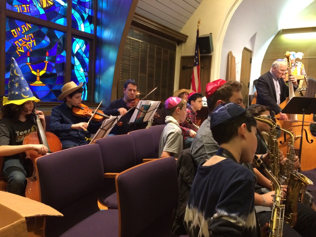 Purim Simchah Band 2016 march